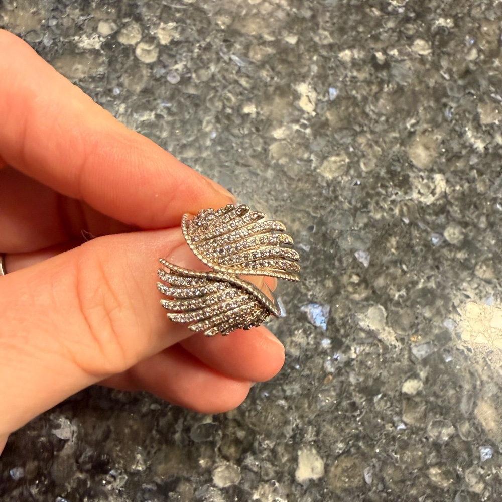 Retired Pandora Majestic Feathers Statement Ring